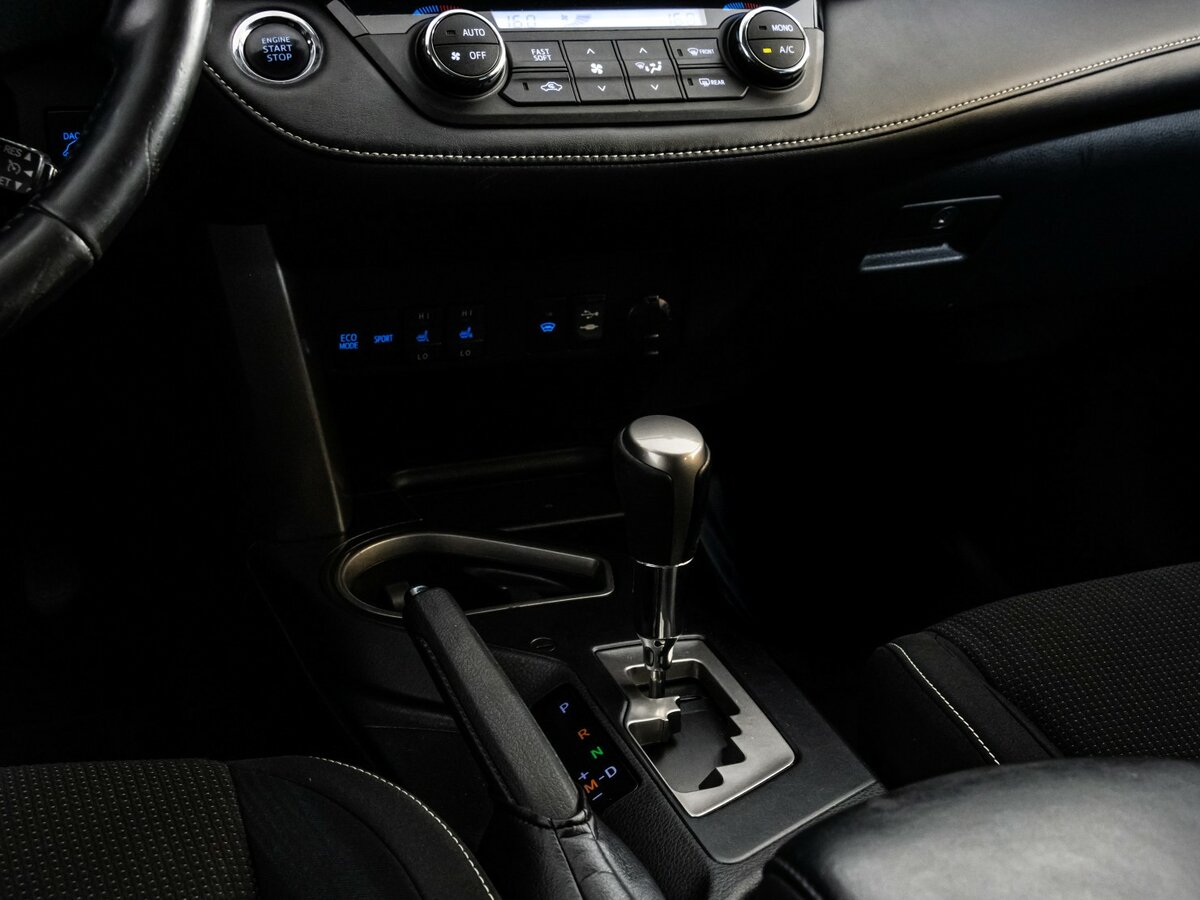 Купить Toyota RAV4, 2017, 87 008 км.. Фото: #10