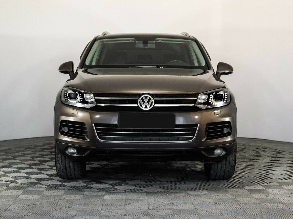 Купить Volkswagen Touareg, 2012, 183 121 км.. Фото: #1