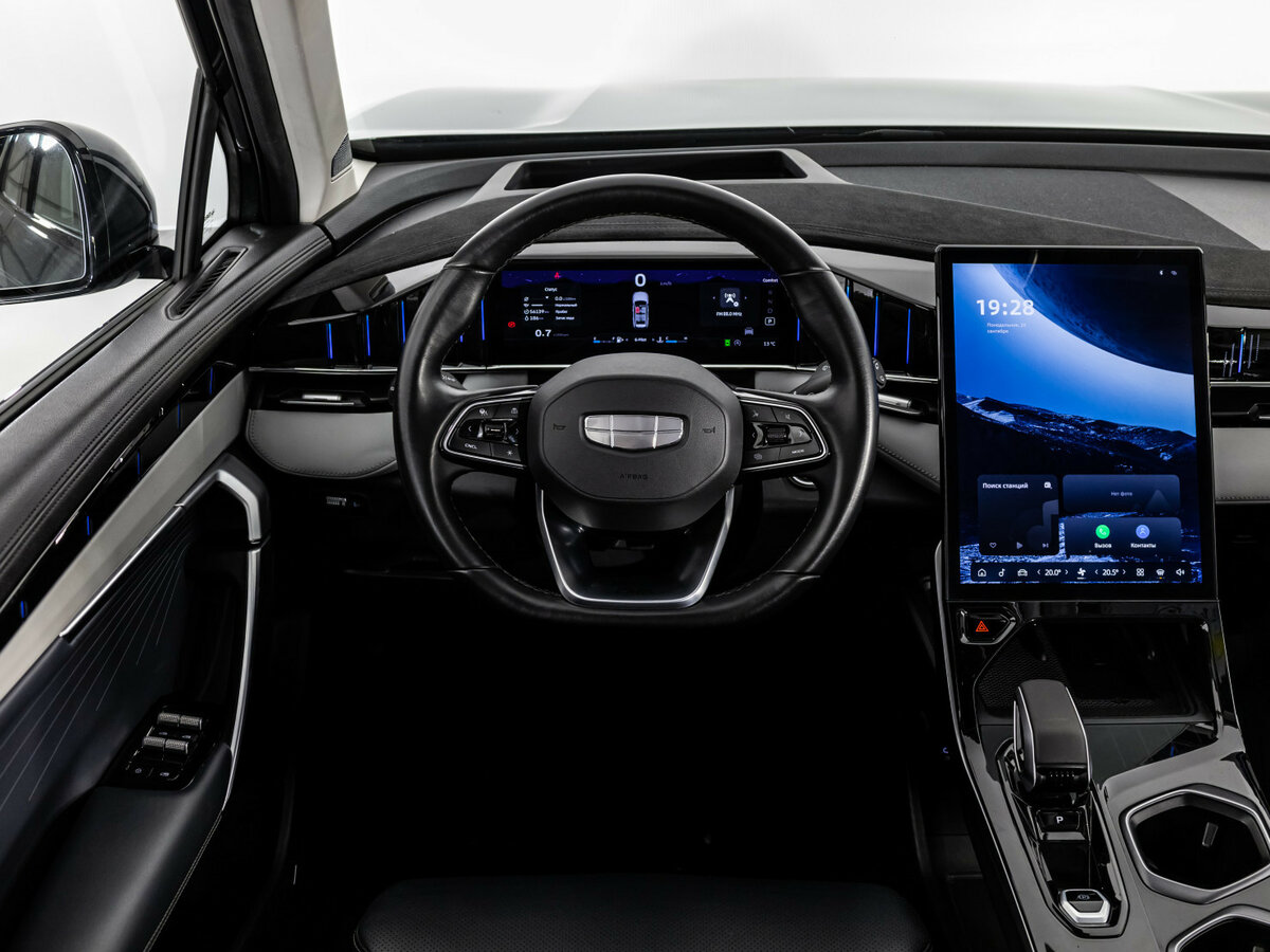 Купить Geely Atlas, 2023, 56 116 км.. Фото: #9