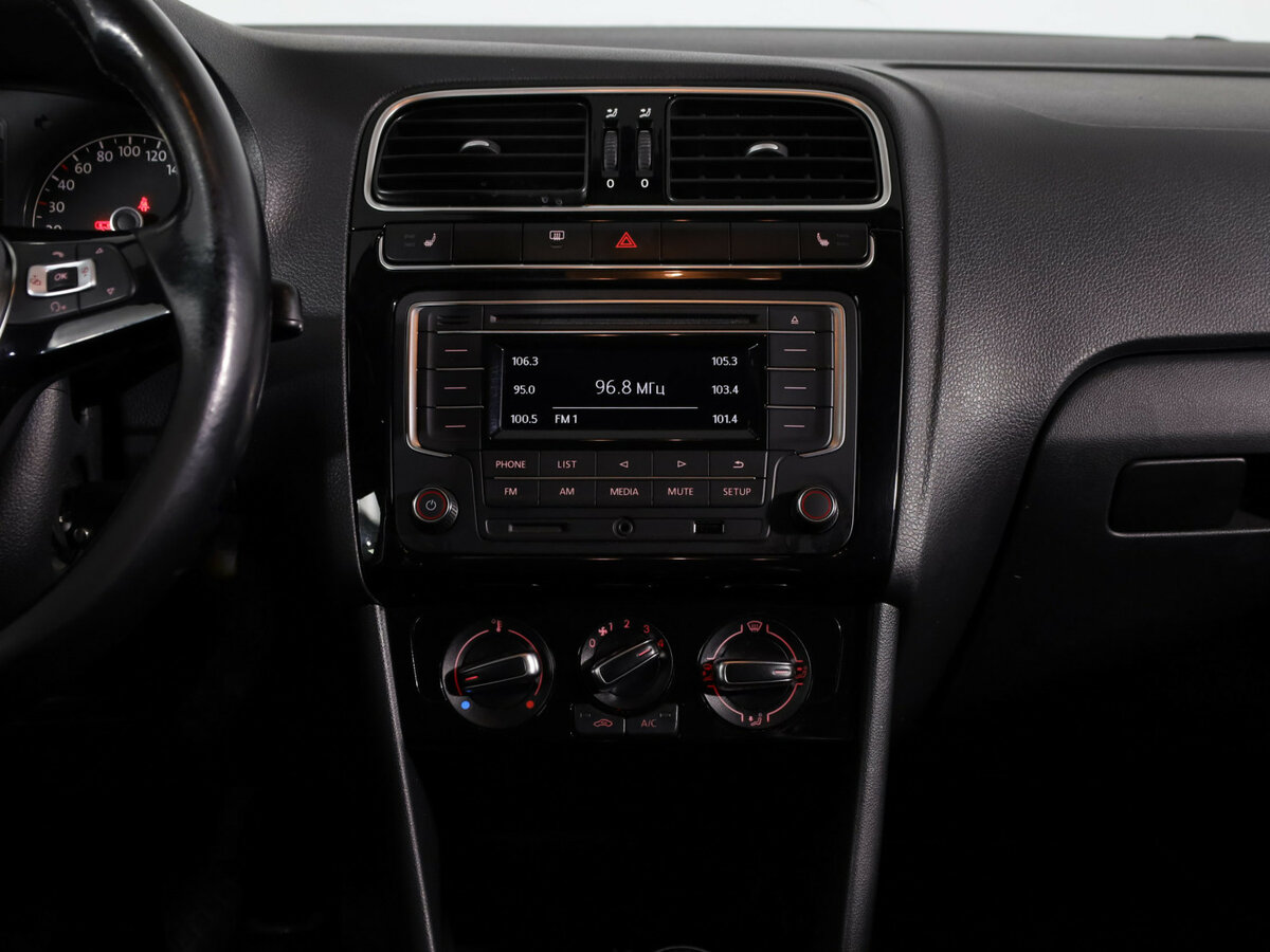 Купить Volkswagen Polo, 2017, 174 741 км.. Фото: #8