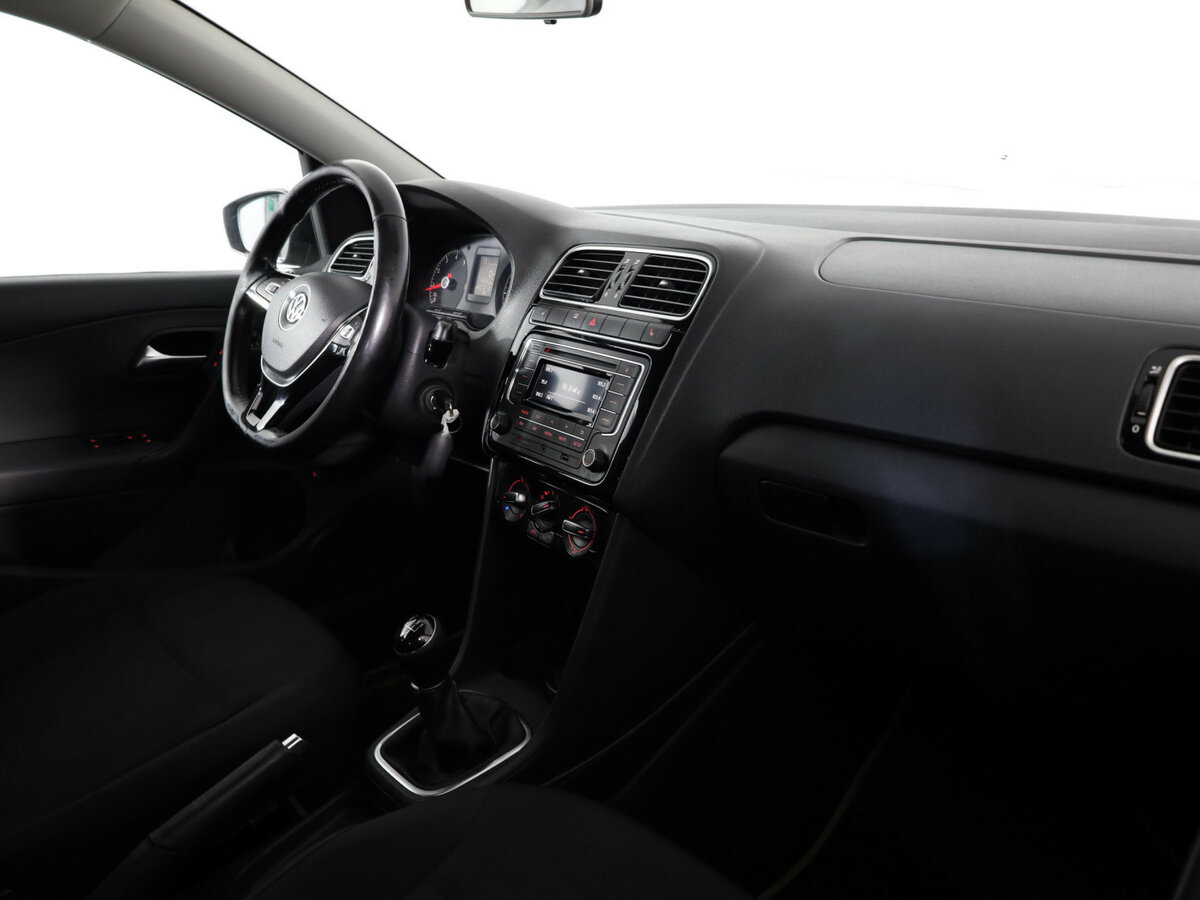 Купить Volkswagen Polo, 2017, 174 741 км.. Фото: #9