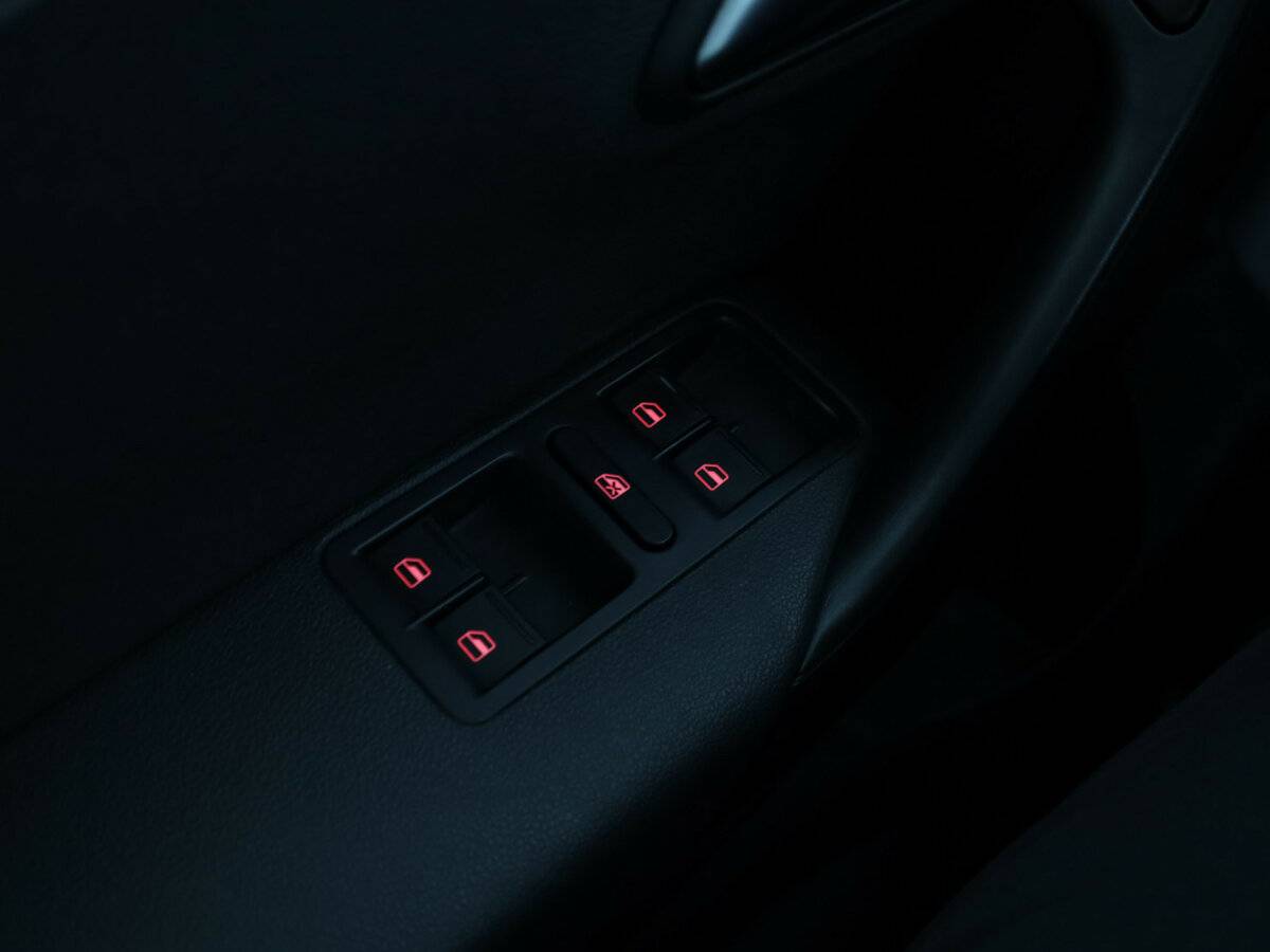 Купить Volkswagen Polo, 2017, 174 741 км.. Фото: #17