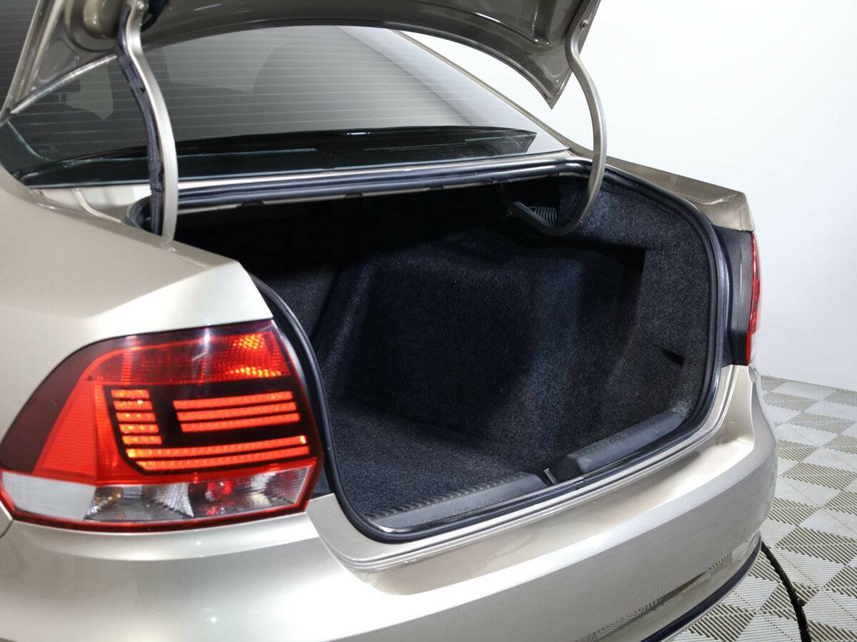 Купить Volkswagen Polo, 2017, 174 741 км.. Фото: #18