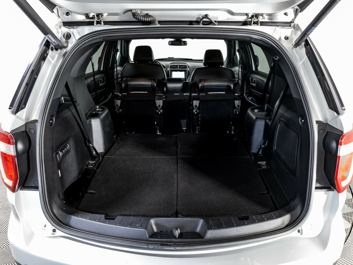 Купить Ford Explorer, 2018, 98 802 км.. Фото: #15