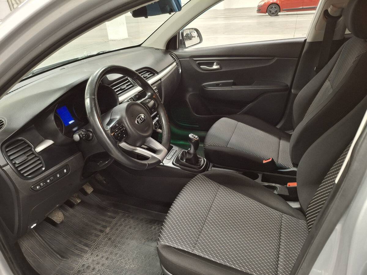 Купить Kia Rio, 2017, 180 535 км.. Фото: #14