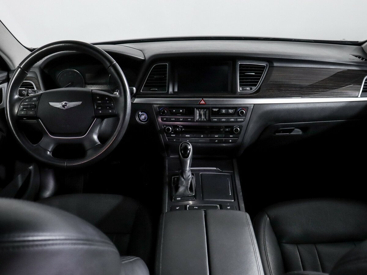 Купить Hyundai Genesis, 2016, 92 851 км.. Фото: #9
