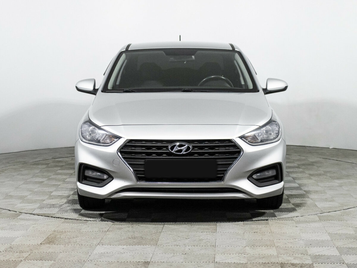 Купить Hyundai Solaris, 2019, 129 351 км.. Фото: #1