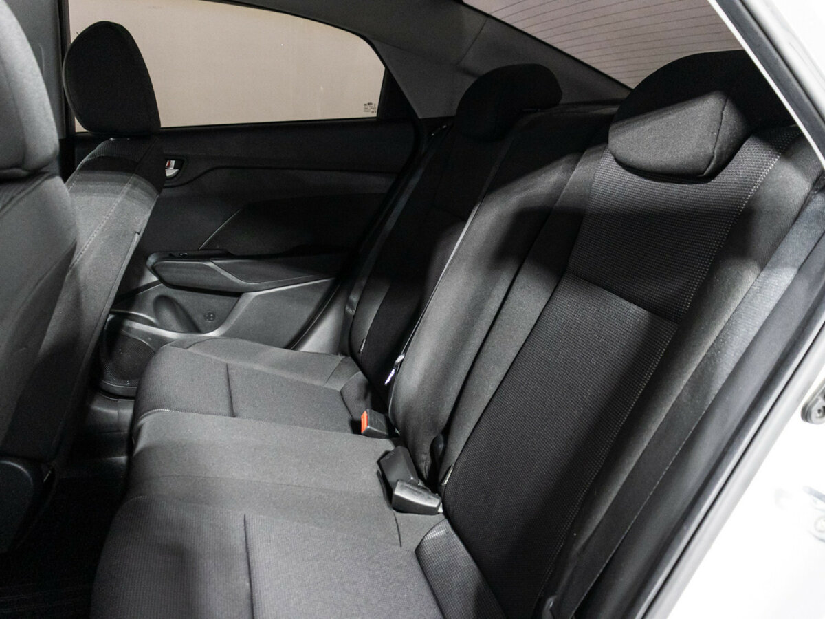 Купить Hyundai Solaris, 2019, 129 351 км.. Фото: #9