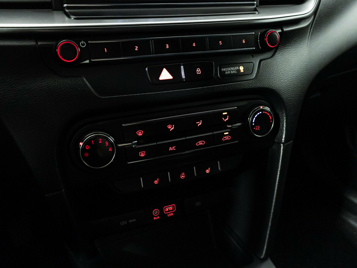 Купить Kia Ceed, 2019, 68 732 км.. Фото: #12