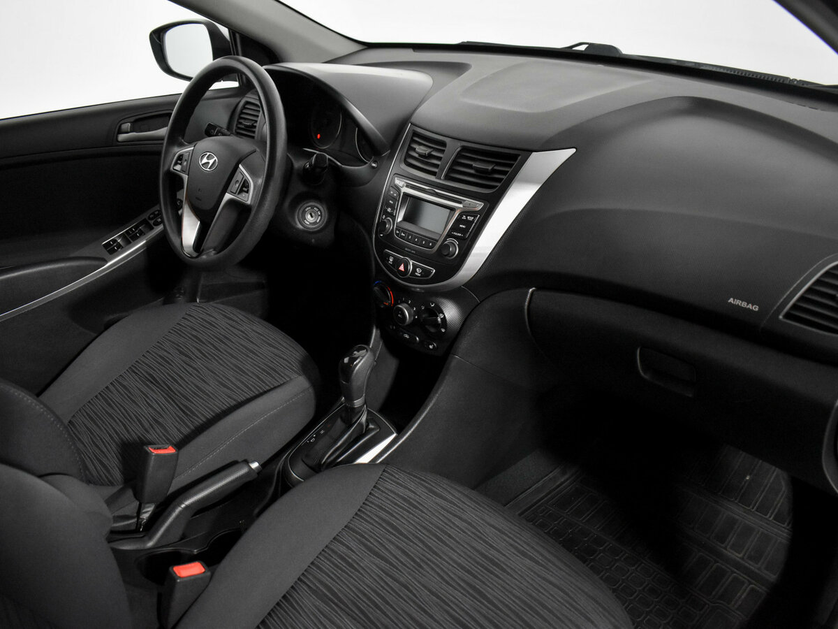 Купить Hyundai Solaris, 2015, 146 674 км.. Фото: #10