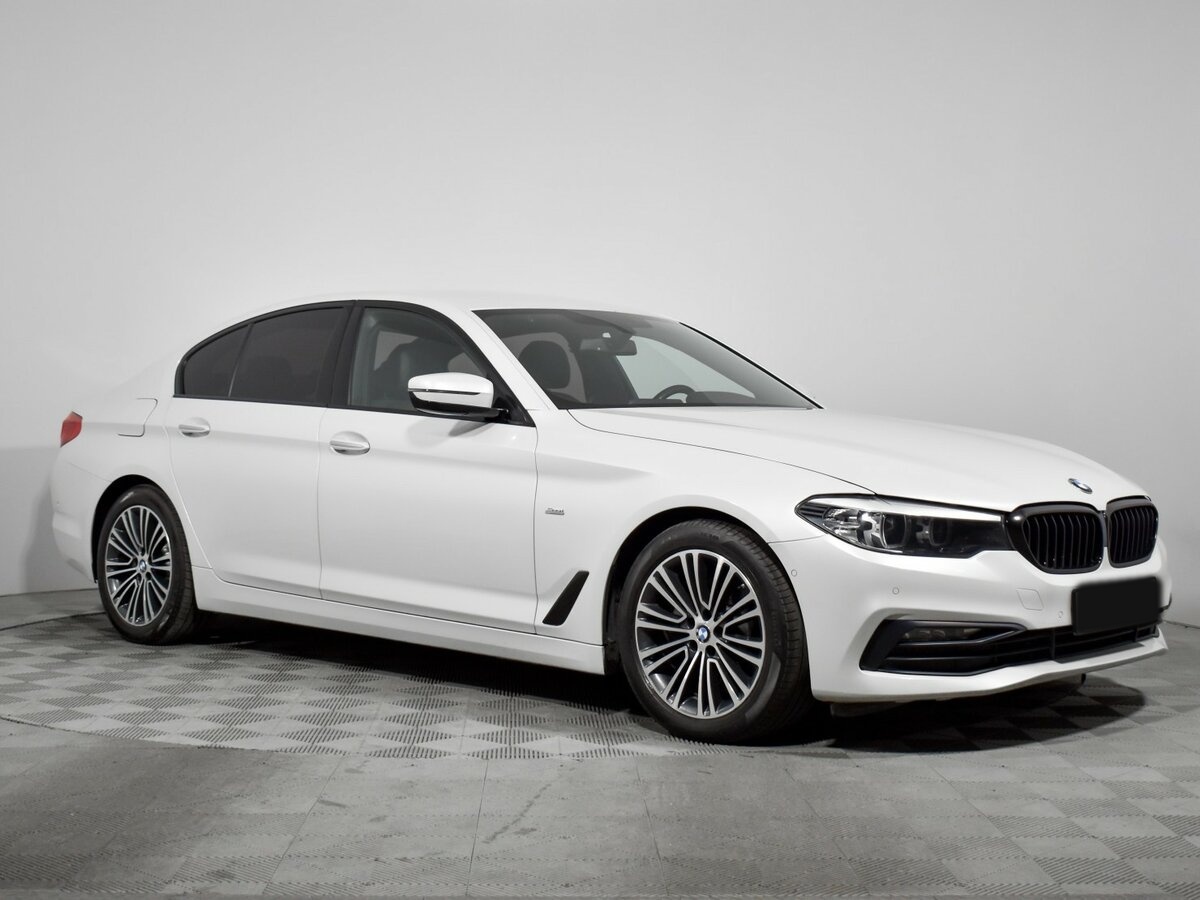 Купить BMW 5 серии, 2017, 150 172 км.. Фото: #2