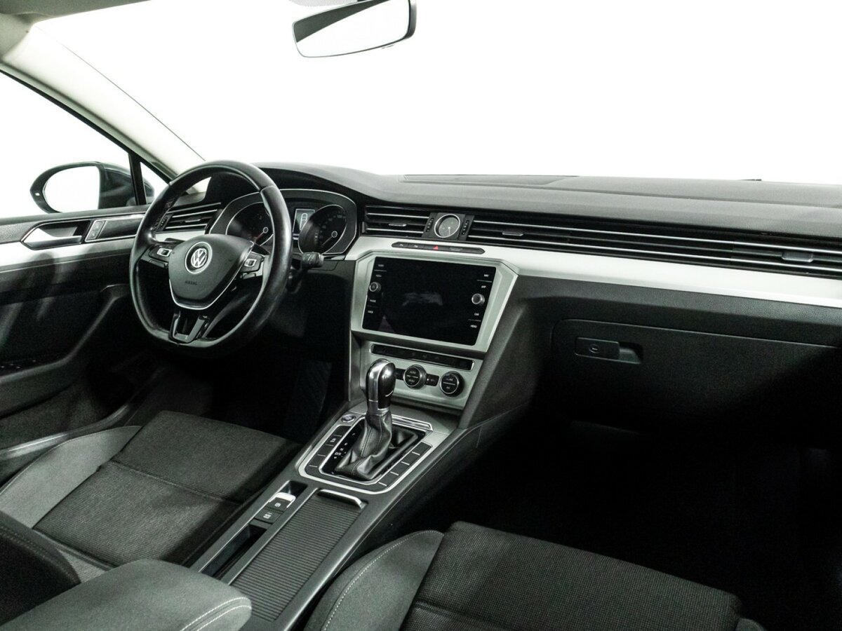 Купить Volkswagen Passat, 2019, 179 001 км.. Фото: #8