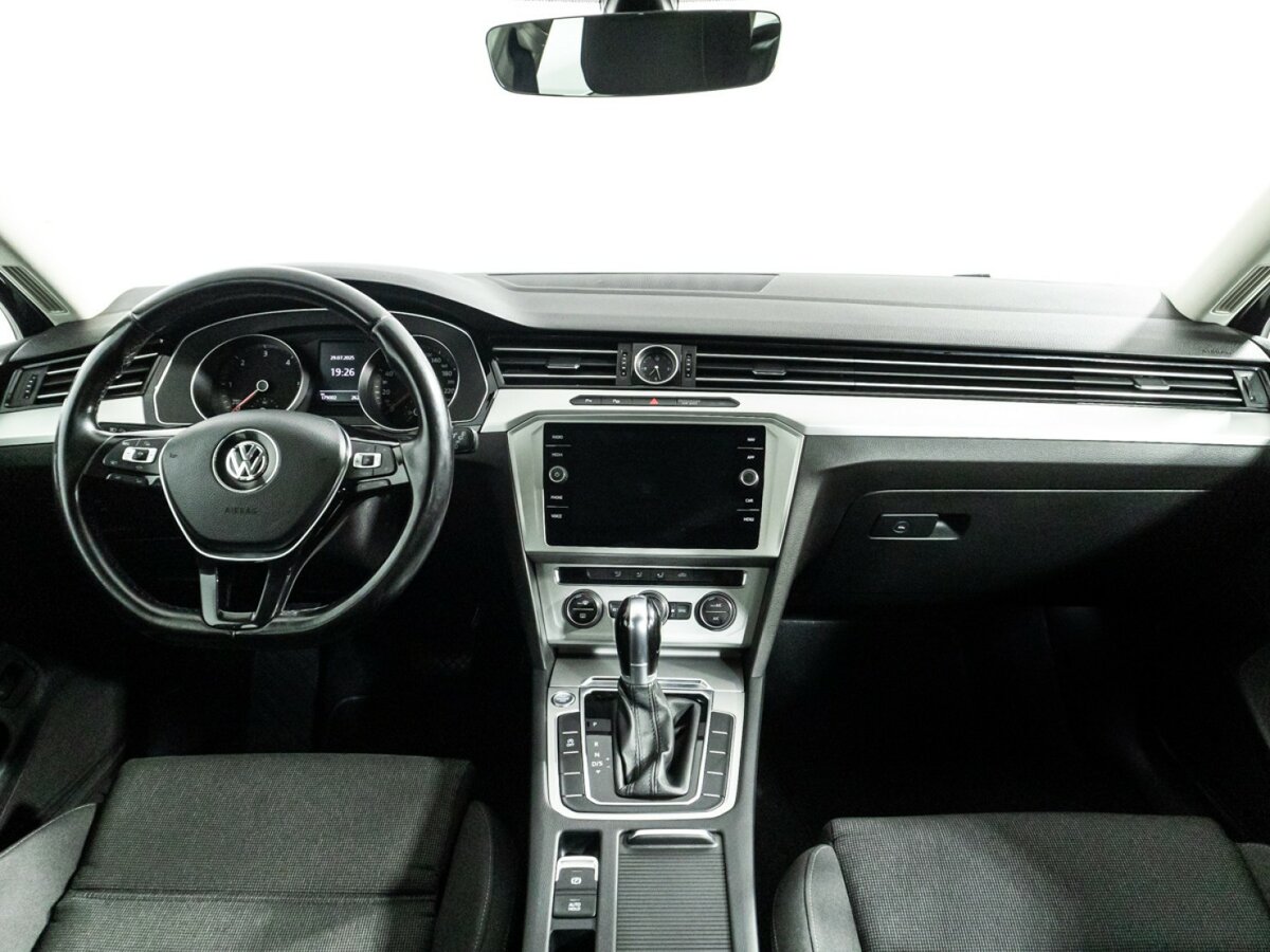Купить Volkswagen Passat, 2019, 179 001 км.. Фото: #12