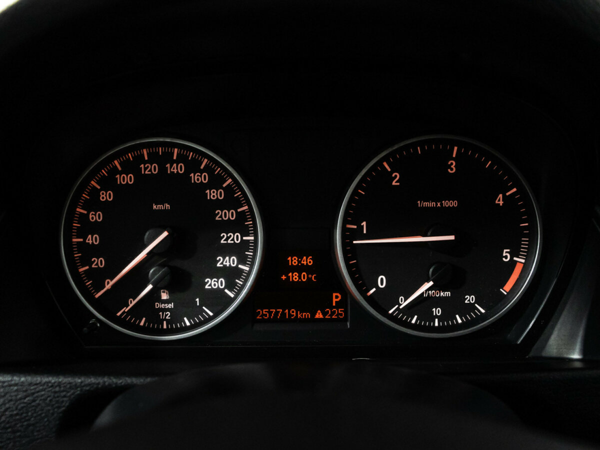 Купить BMW X1, 2014, 257 700 км.. Фото: #11