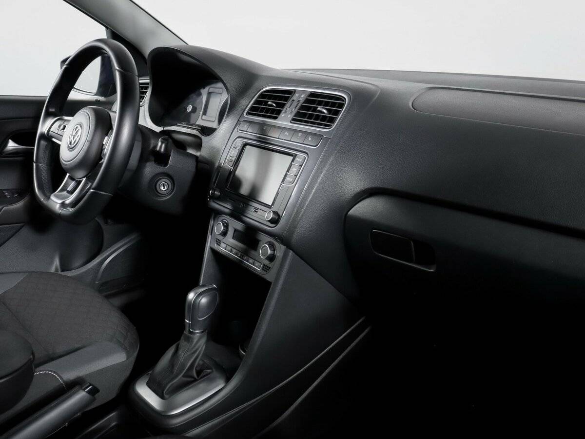 Купить Volkswagen Polo, 2018, 78 953 км.. Фото: #6