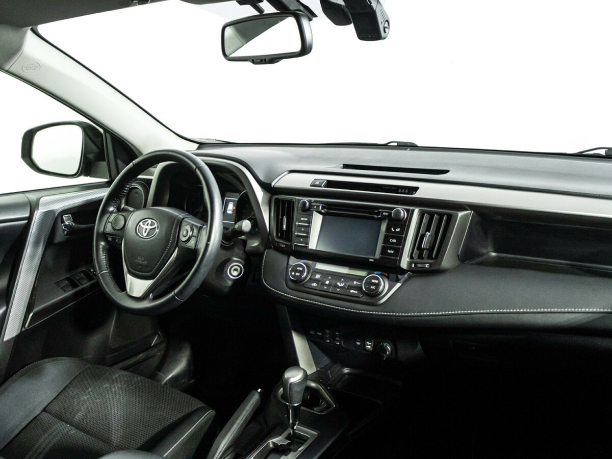 Купить Toyota RAV4, 2015, 76 266 км.. Фото: #8
