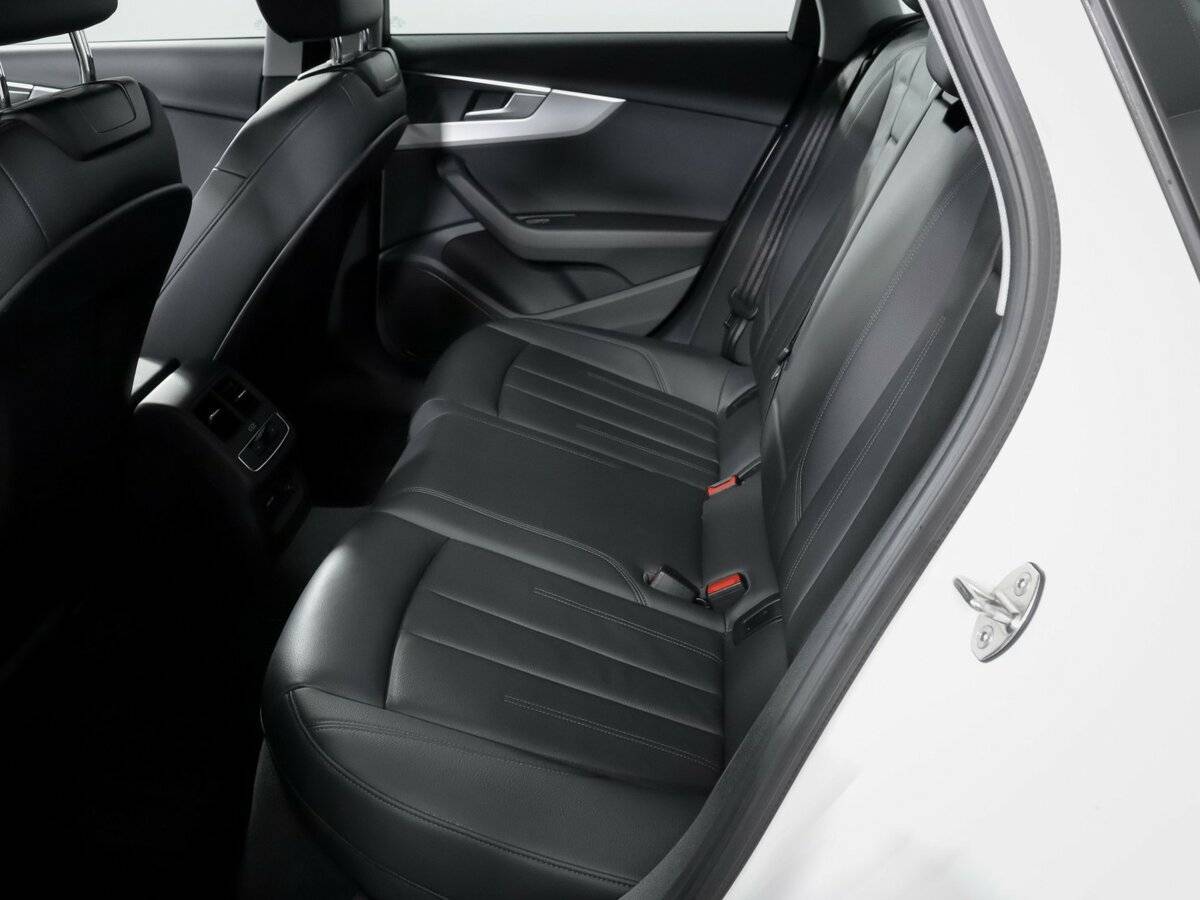 Купить Audi A4, 2019, 56 955 км.. Фото: #9