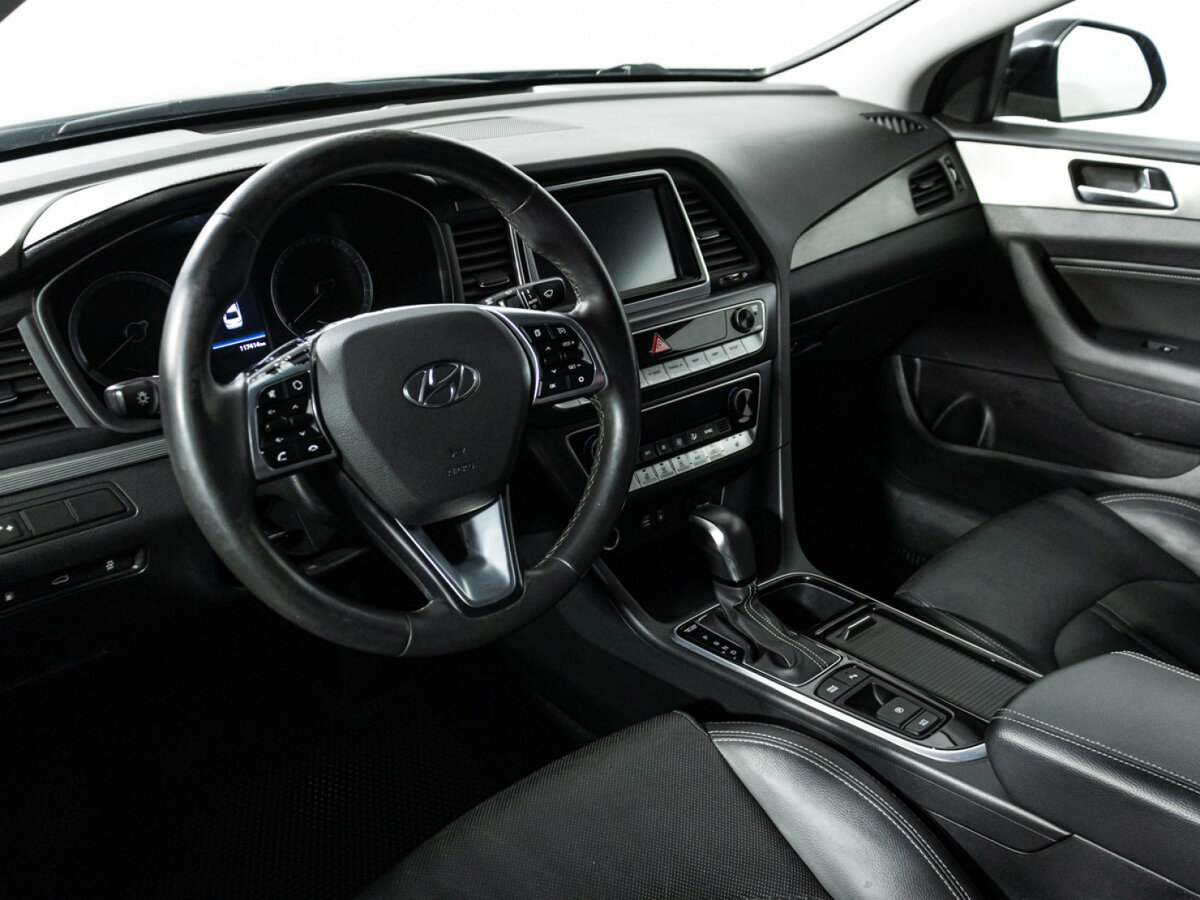 Купить Hyundai Sonata, 2018, 117 410 км.. Фото: #9