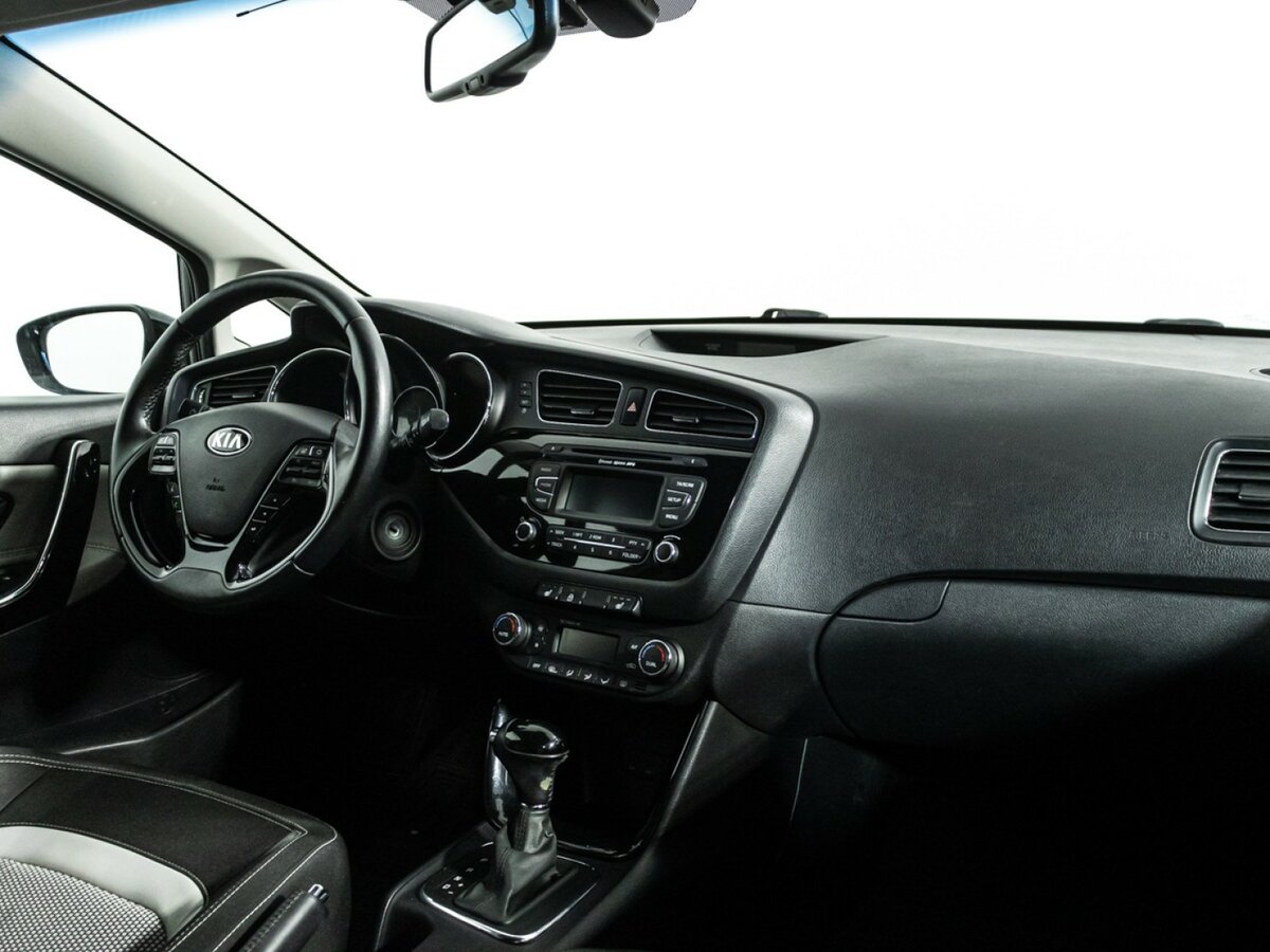 Купить Kia Ceed, 2013, 116 625 км.. Фото: #8