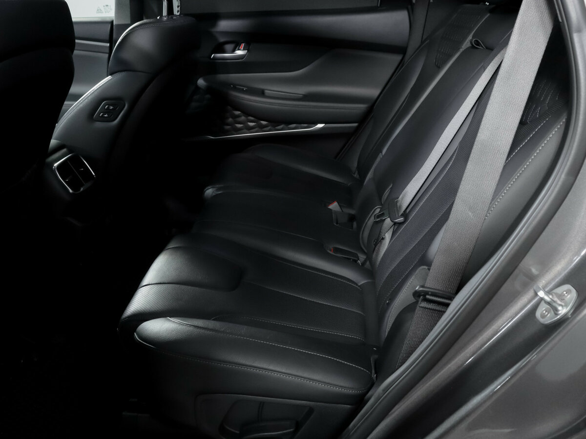 Купить Hyundai Santa Fe, 2019, 136 696 км.. Фото: #9