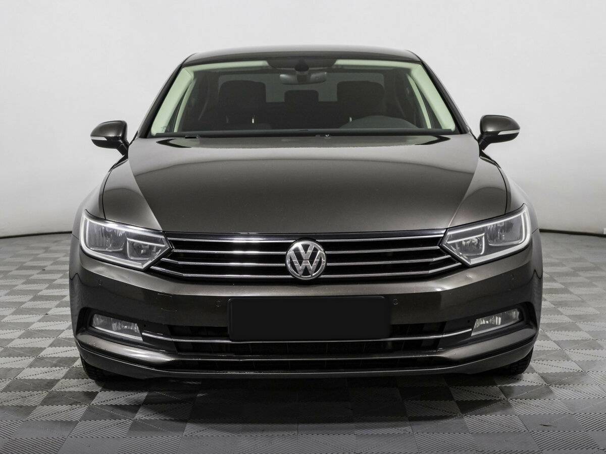 Купить Volkswagen Passat, 2017, 152 451 км.. Фото: #1