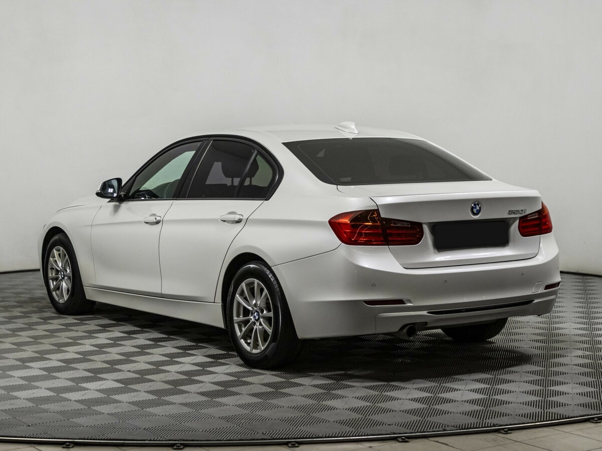 Купить BMW 3 серии, 2014, 181 477 км.. Фото: #4