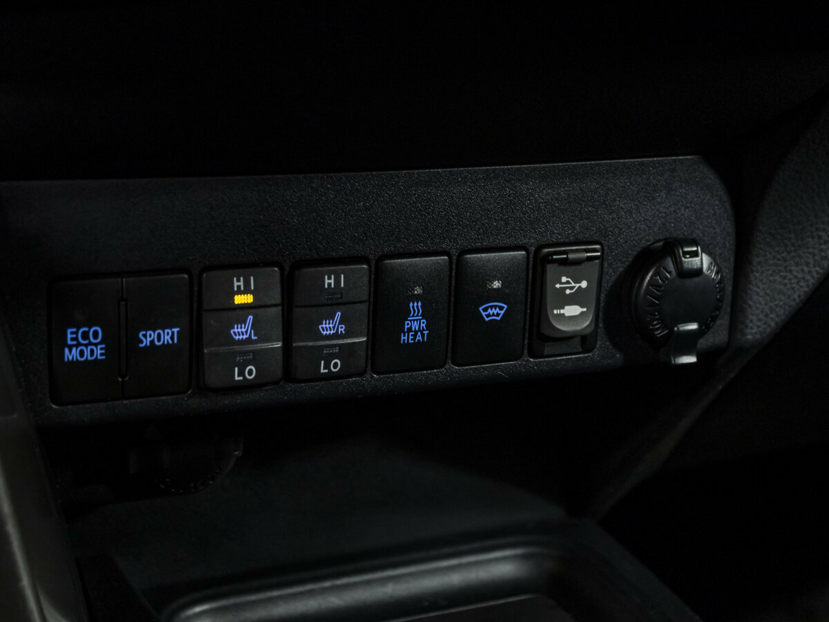 Купить Toyota RAV4, 2017, 114 507 км.. Фото: #14