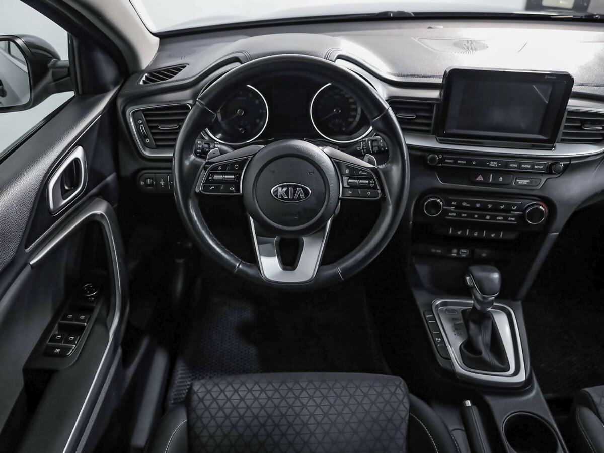 Купить Kia Ceed, 2019, 69 822 км.. Фото: #8
