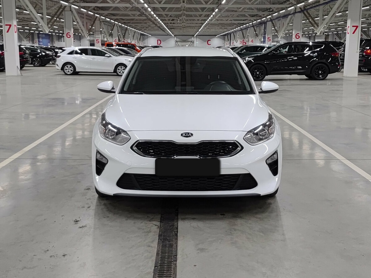Купить Kia Ceed, 2019, 39 902 км.. Фото: #1