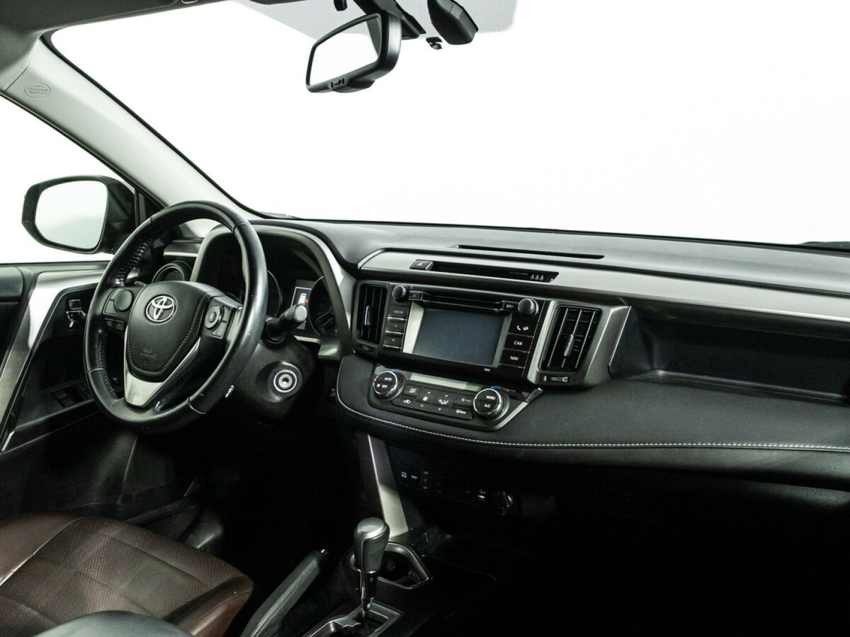 Купить Toyota RAV4, 2016, 127 991 км.. Фото: #6