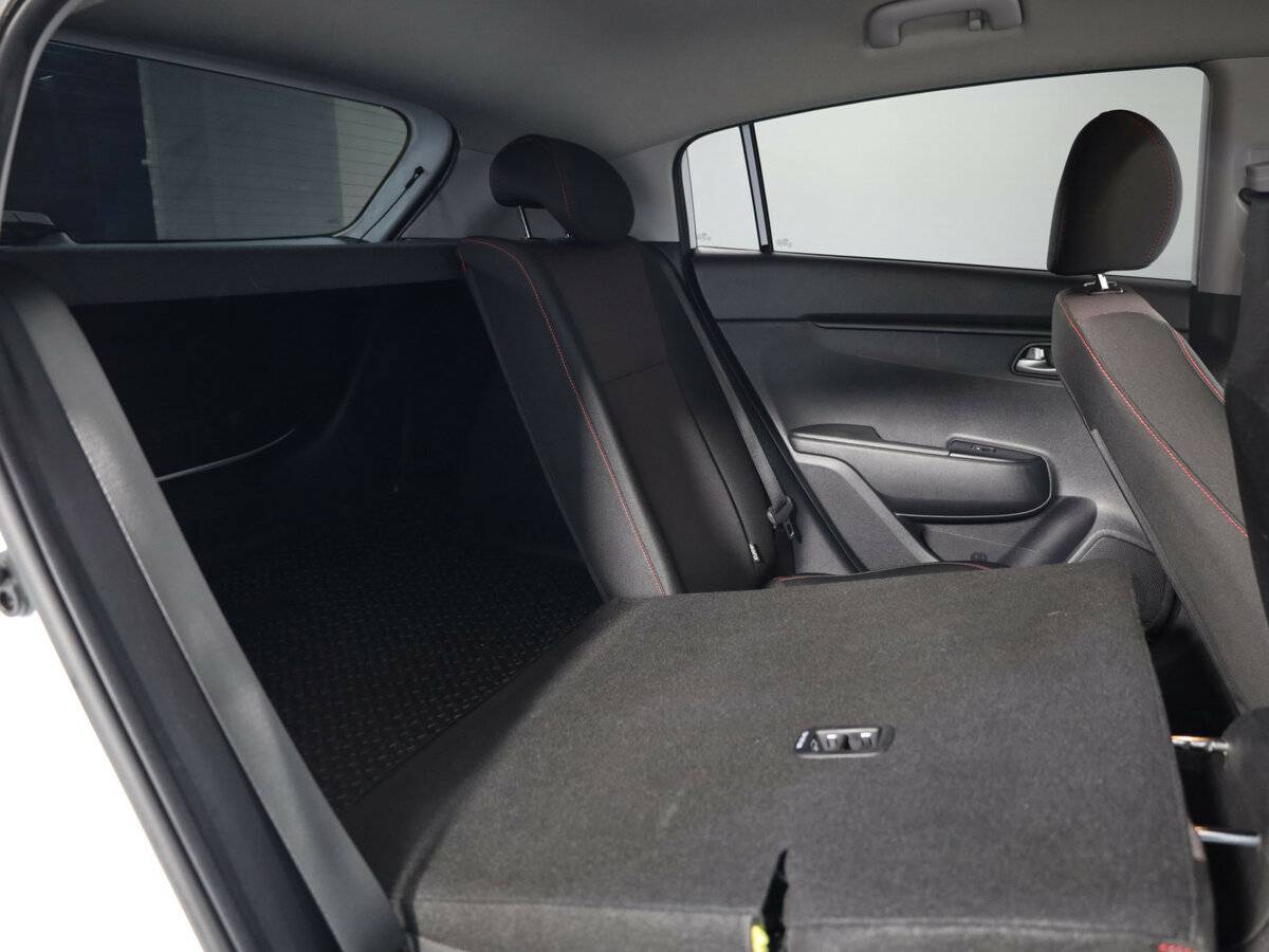 Купить Kia Rio, 2021, 76 038 км.. Фото: #10