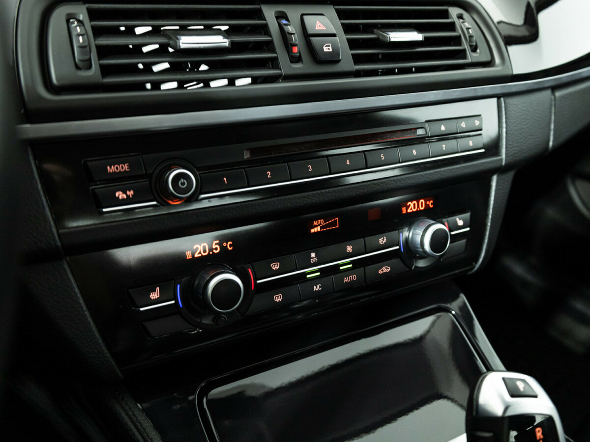 Купить BMW 5 серии, 2014, 86 444 км.. Фото: #16