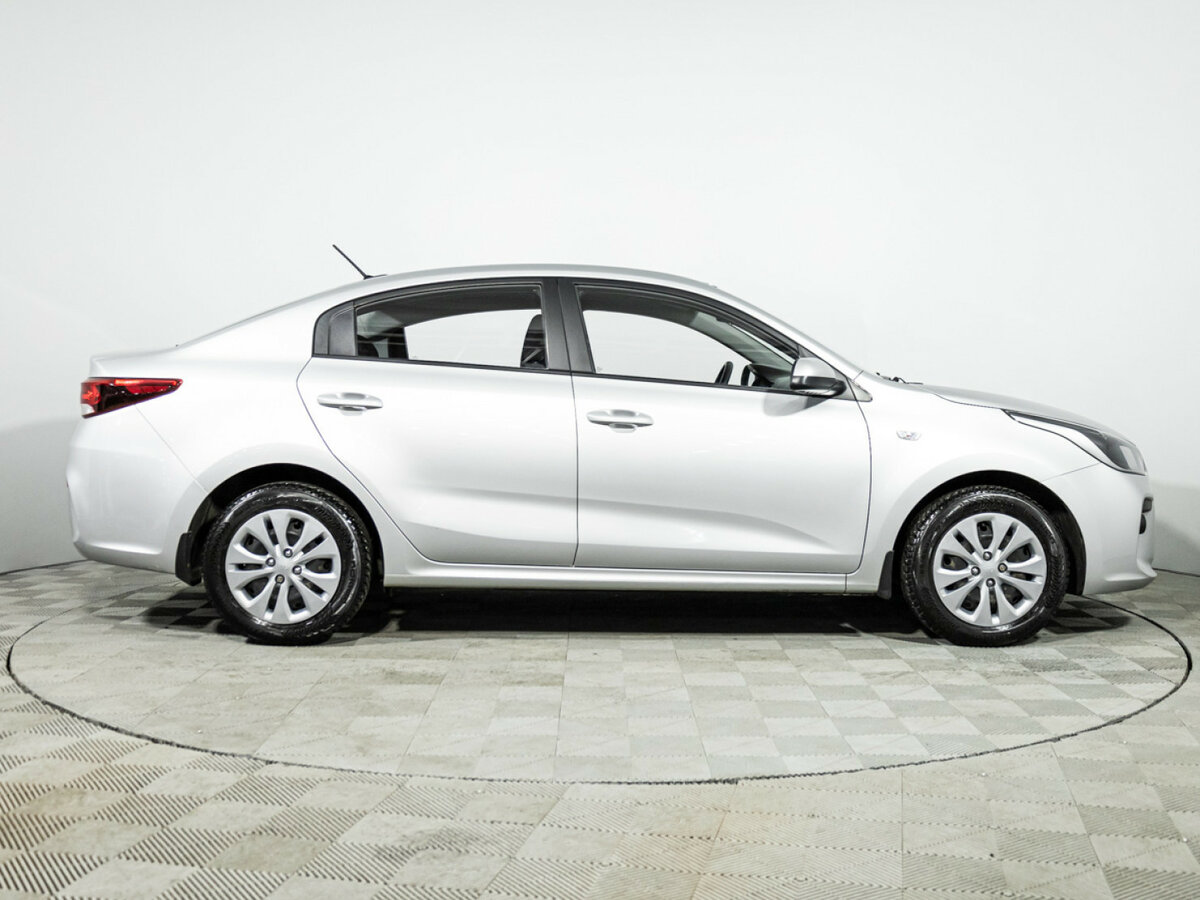 Купить Kia Rio, 2020, 72 481 км.. Фото: #3