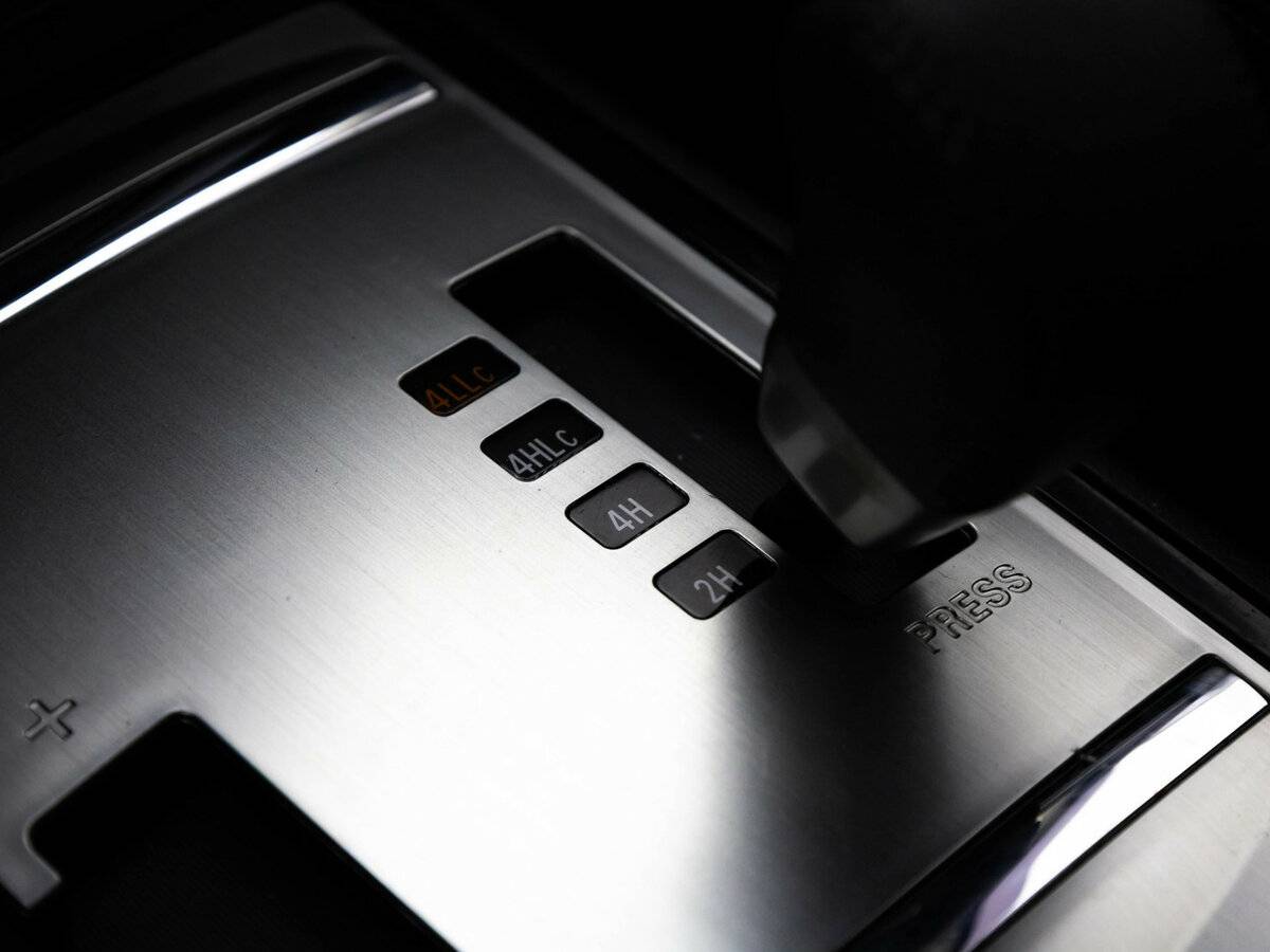 Купить Mitsubishi Pajero, 2017, 110 534 км.. Фото: #16