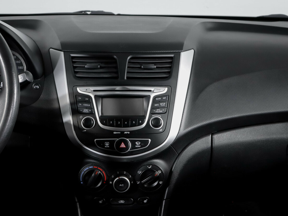 Купить Hyundai Solaris, 2013, 110 000 км.. Фото: #10