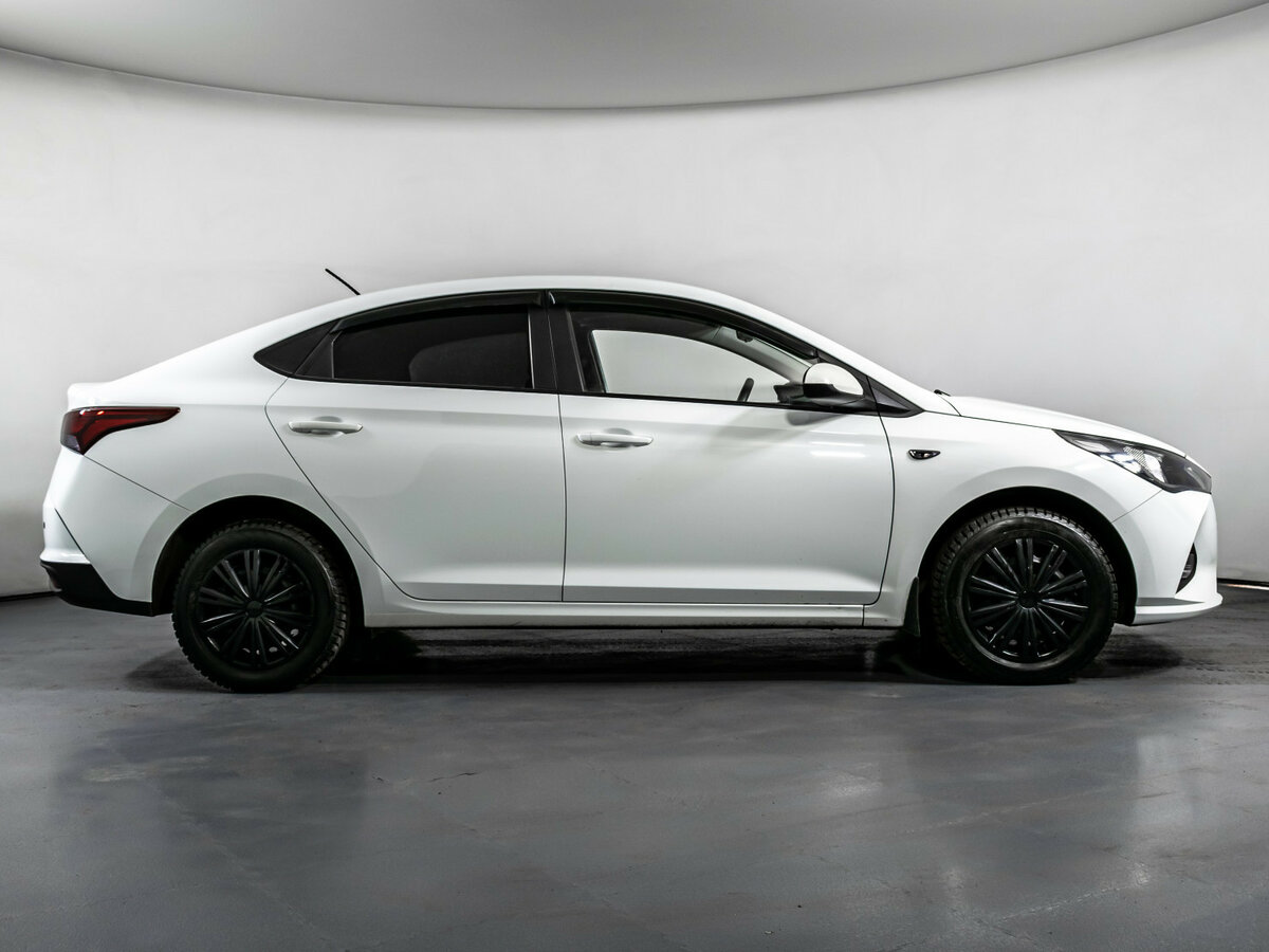 Купить Hyundai Solaris, 2020, 107 000 км.. Фото: #3