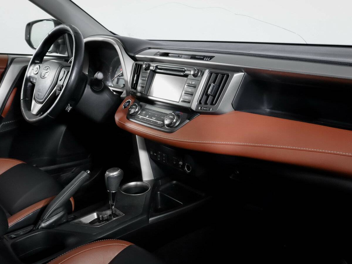 Купить Toyota RAV4, 2013, 229 845 км.. Фото: #8