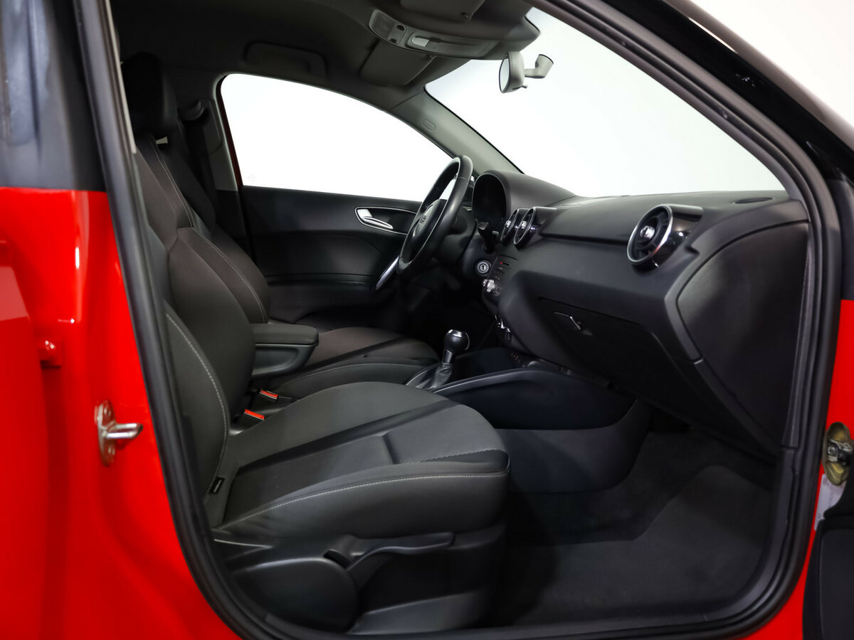 Купить Audi A1, 2013, 121 066 км.. Фото: #19