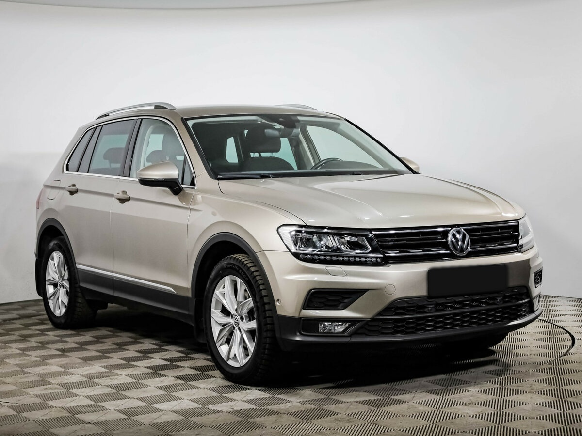 Купить Volkswagen Tiguan, 2020, 106 011 км.. Фото: #2