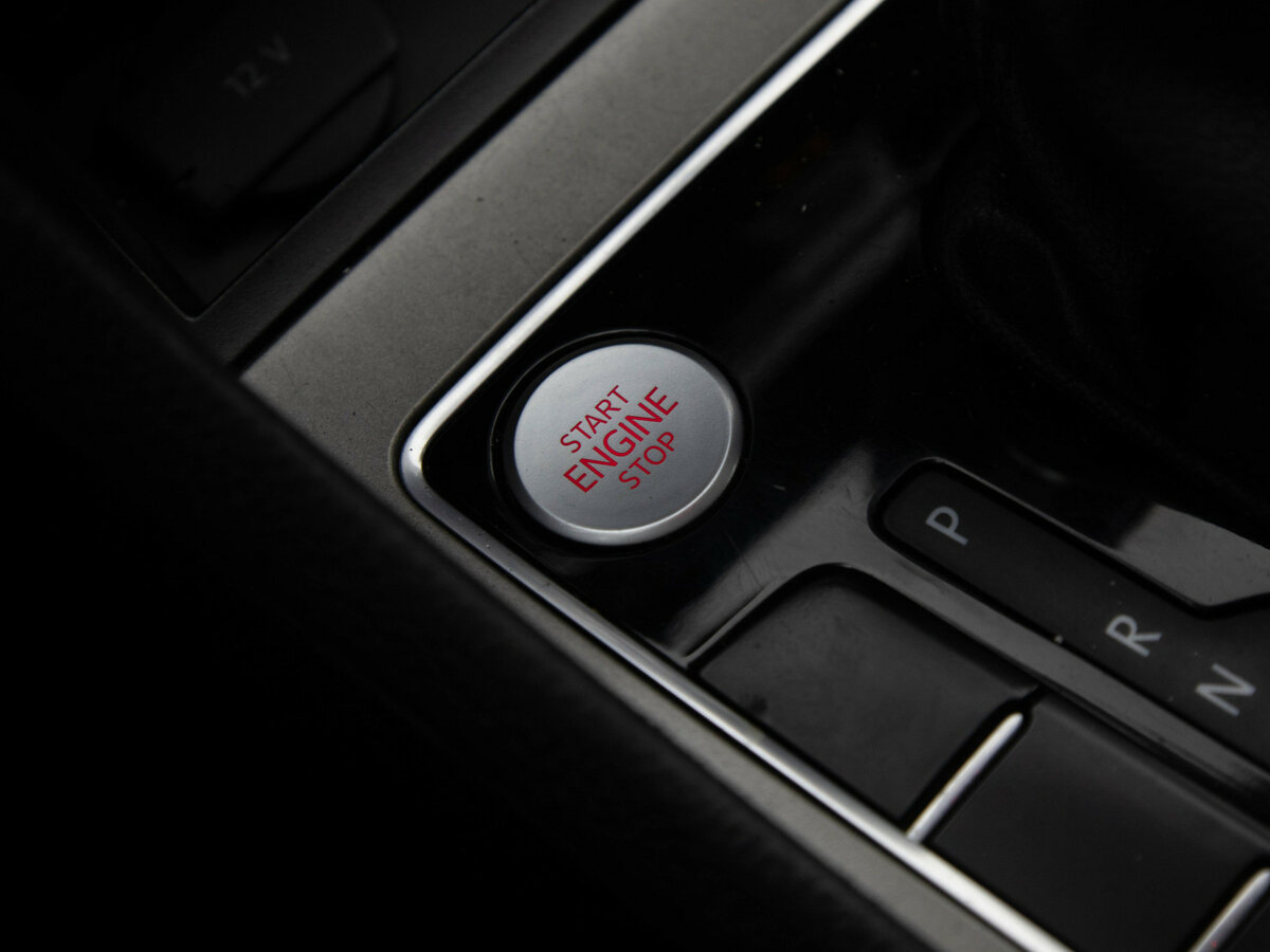 Купить Volkswagen Passat, 2020, 102 621 км.. Фото: #10