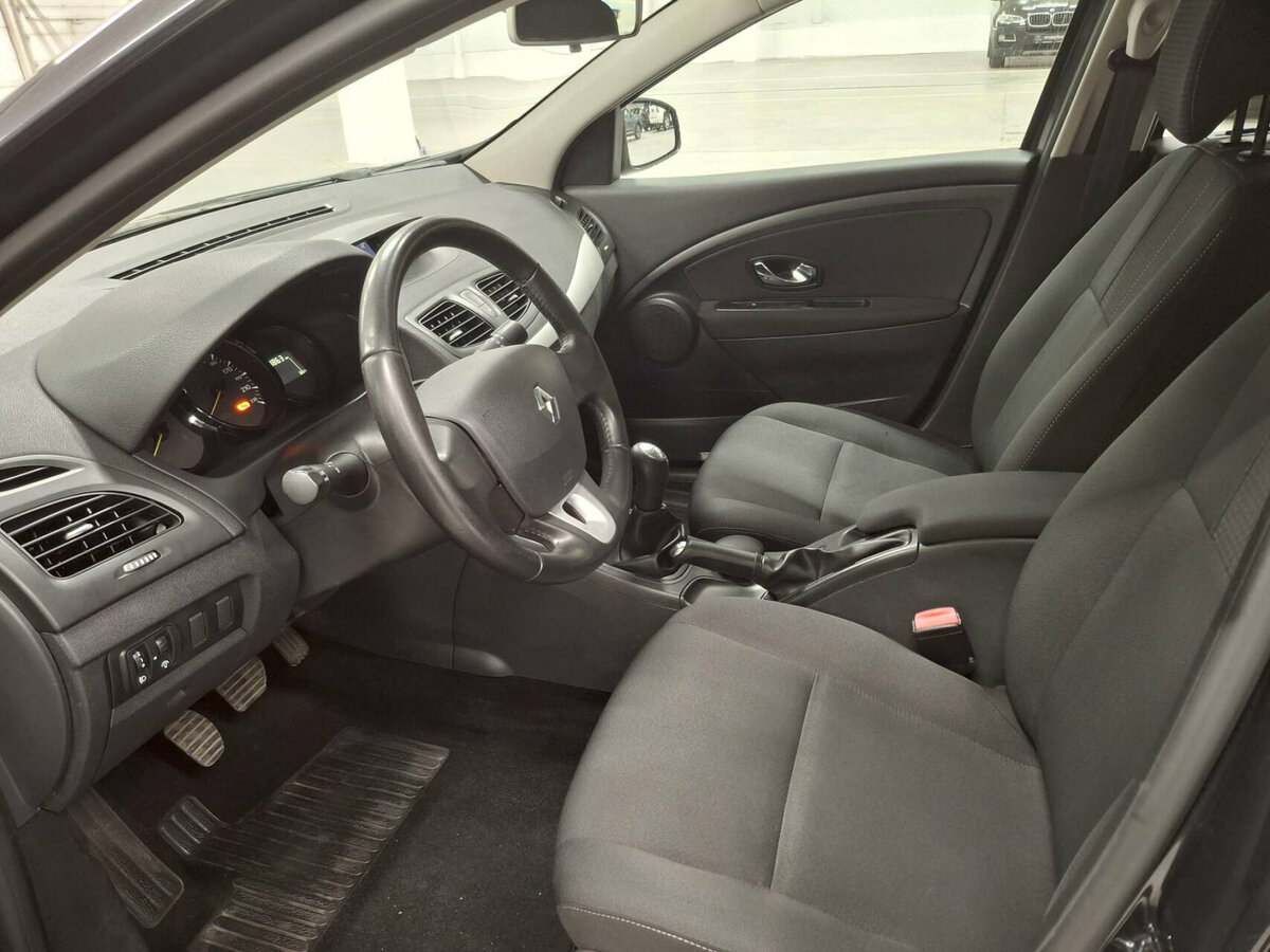 Купить Renault Fluence, 2012, 89 845 км.. Фото: #15