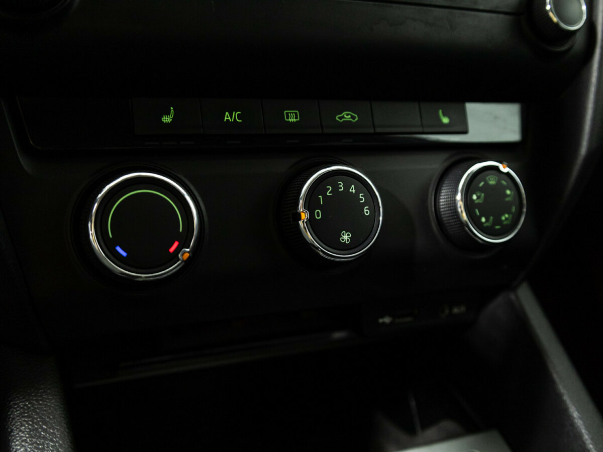 Купить Skoda Octavia, 2014, 182 977 км.. Фото: #13