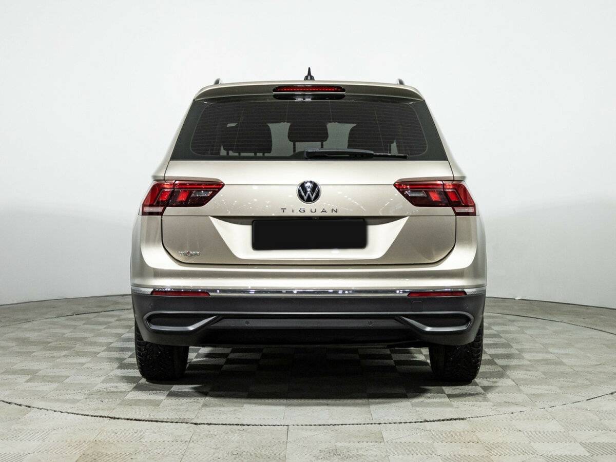 Купить Volkswagen Tiguan, 2021, 94 592 км.. Фото: #5