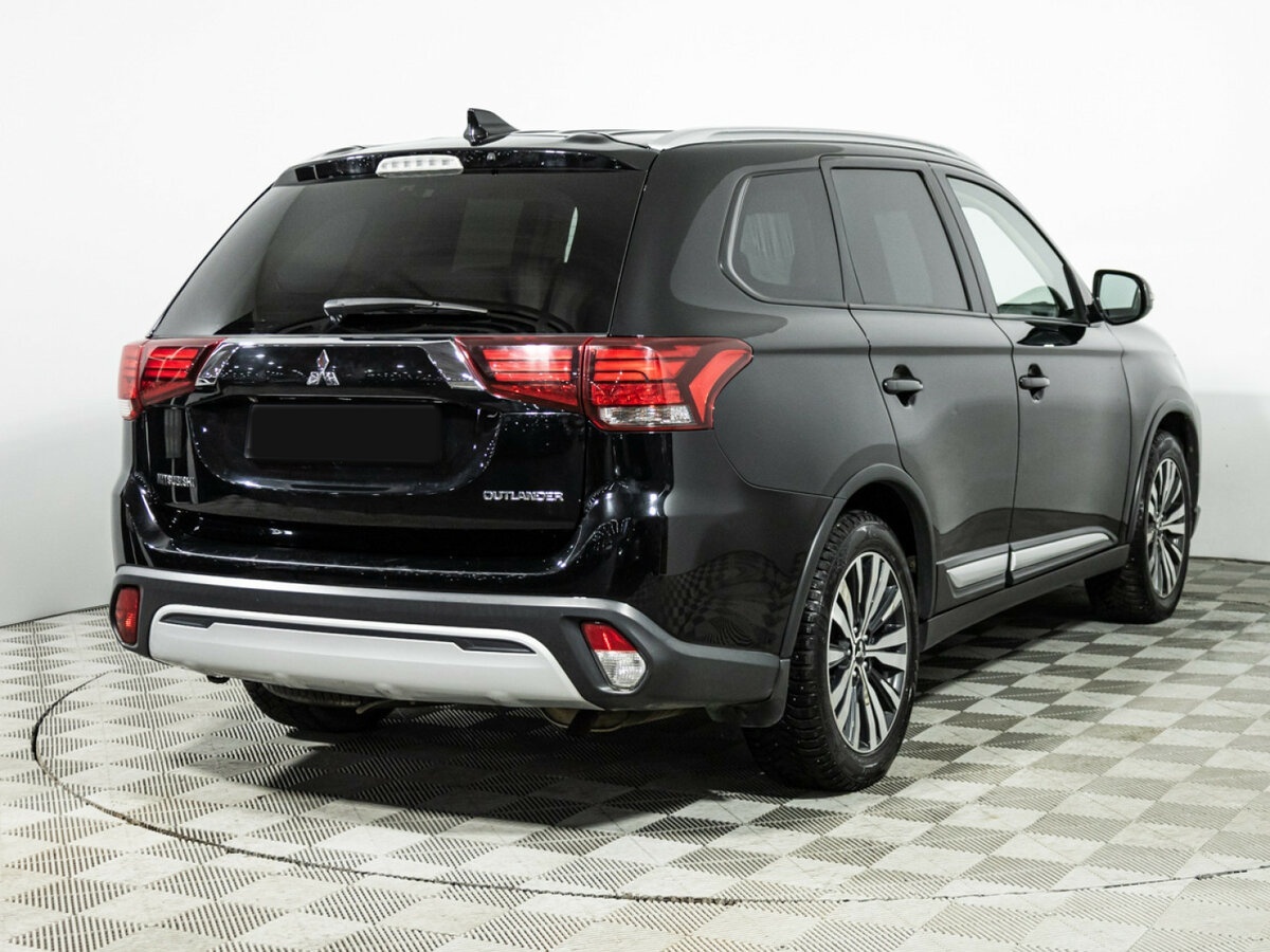 Купить Mitsubishi Outlander, 2018, 148 747 км.. Фото: #4