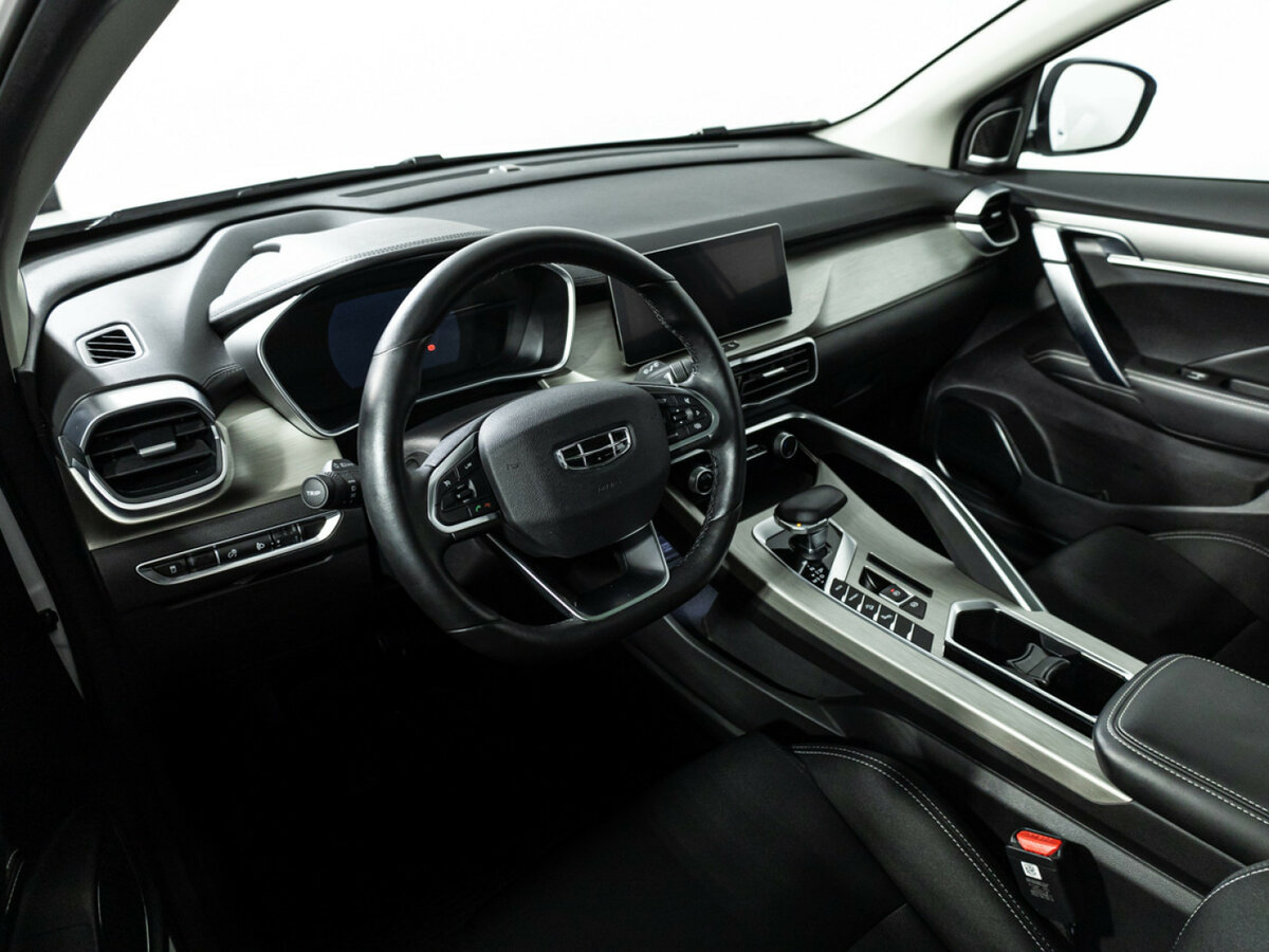 Купить Geely Coolray, 2023, 27 927 км.. Фото: #8