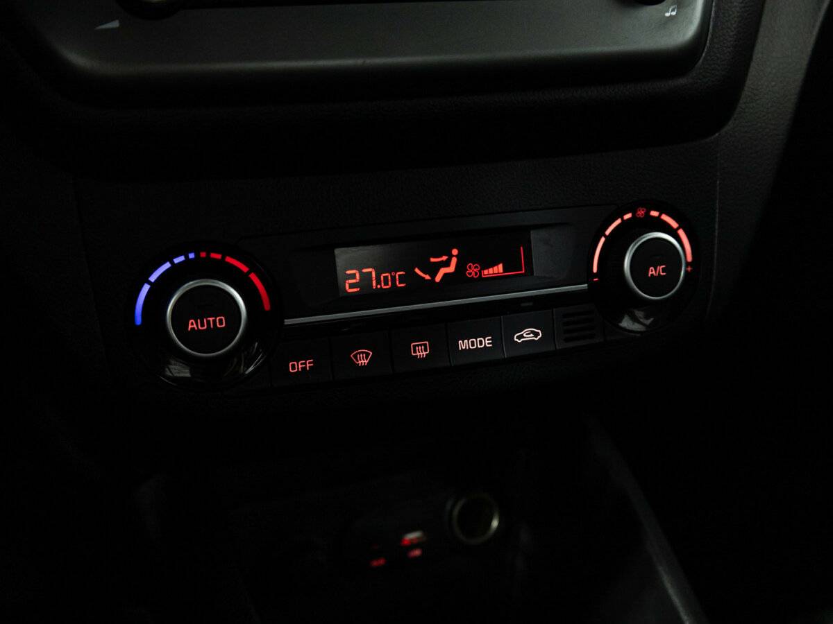 Купить Kia Rio, 2016, 170 481 км.. Фото: #14