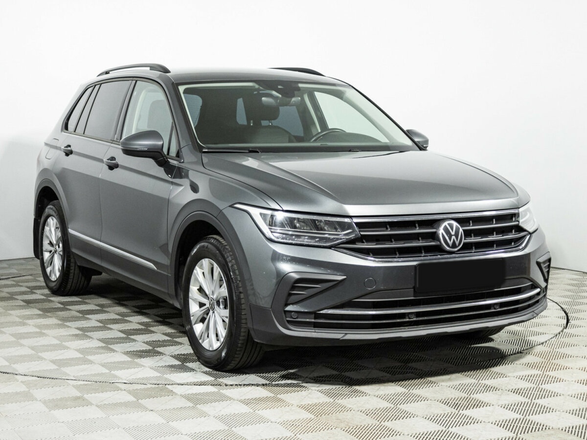 Купить Volkswagen Tiguan, 2022, 49 159 км.. Фото: #2