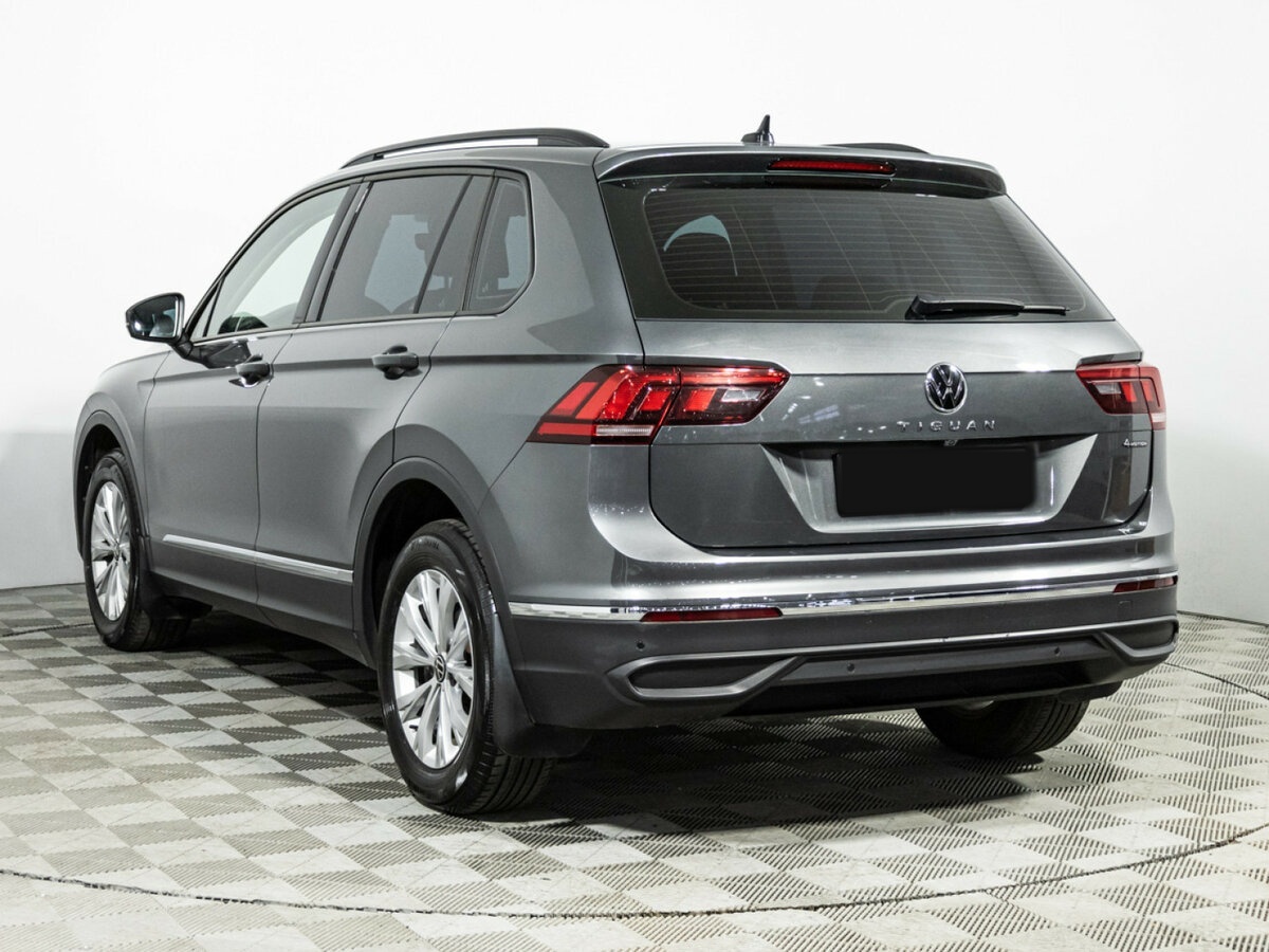 Купить Volkswagen Tiguan, 2022, 49 159 км.. Фото: #6
