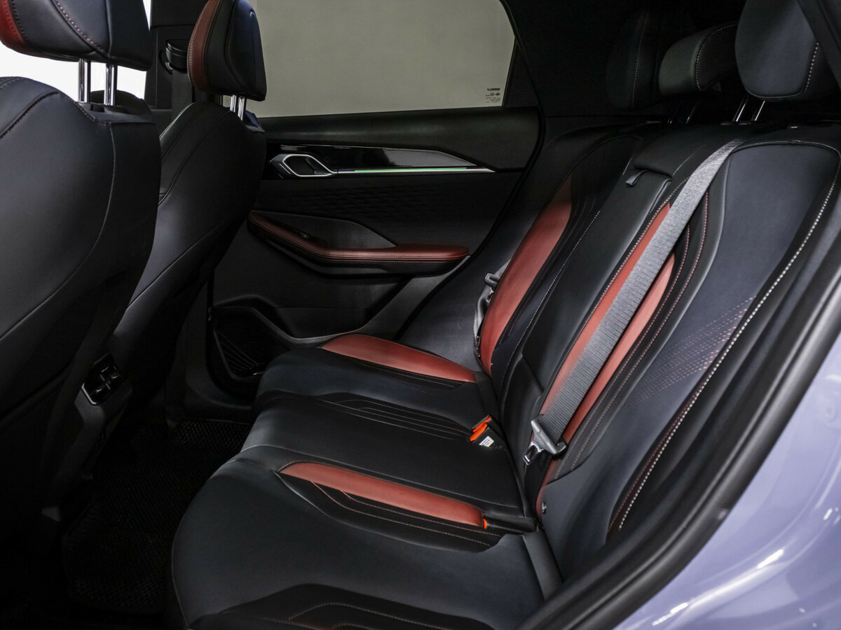 Купить Geely Coolray, 2023, 42 000 км.. Фото: #10