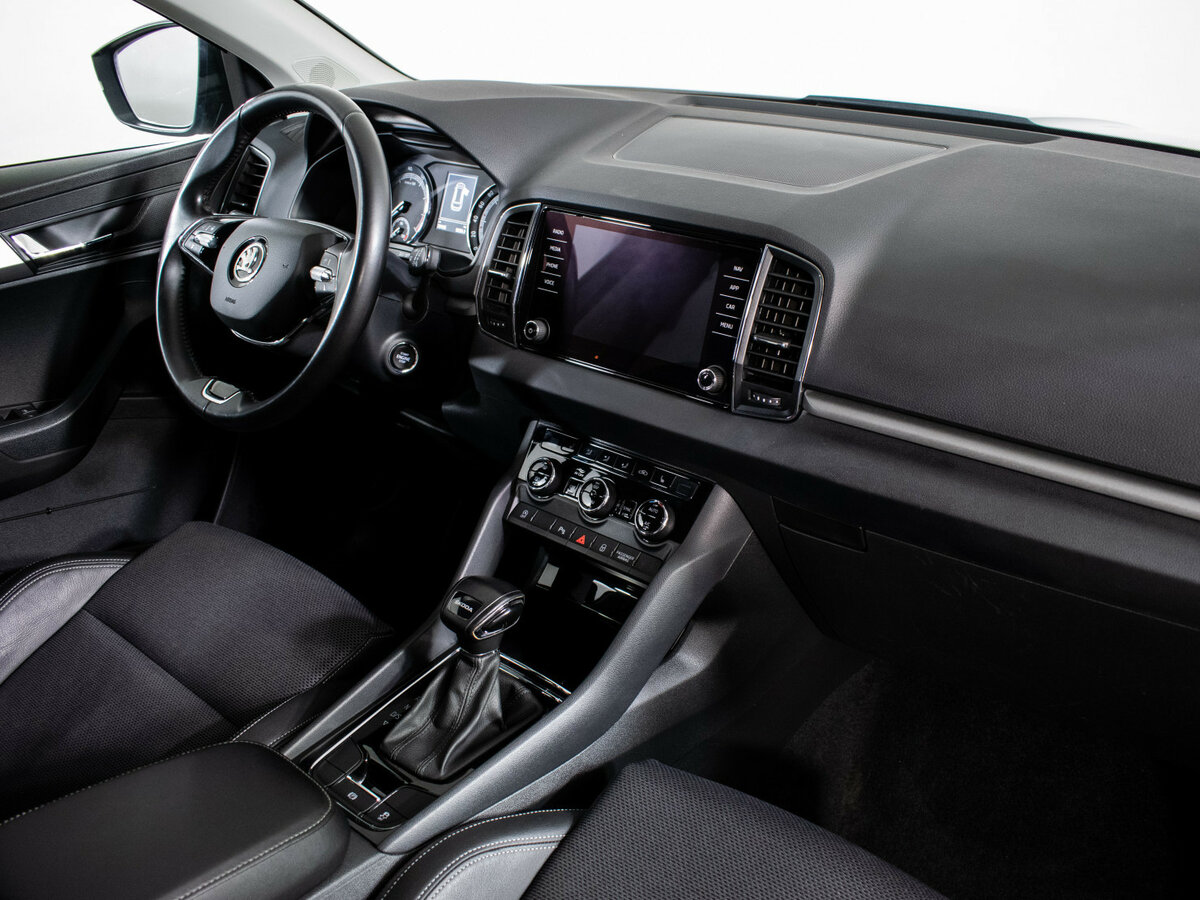 Купить Skoda Karoq, 2020, 70 181 км.. Фото: #9